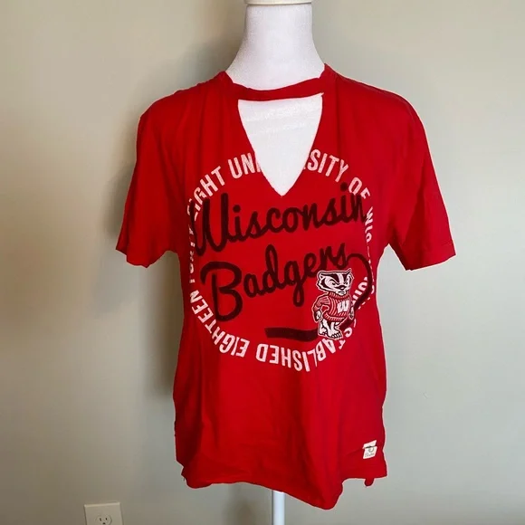 Pressbox Wisconsin Badgers T-Shirt - Picture 1 of 4